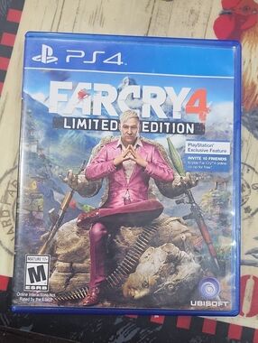 Far Cry 4 Limited Edition (PS4) - Pink/Blue Cover